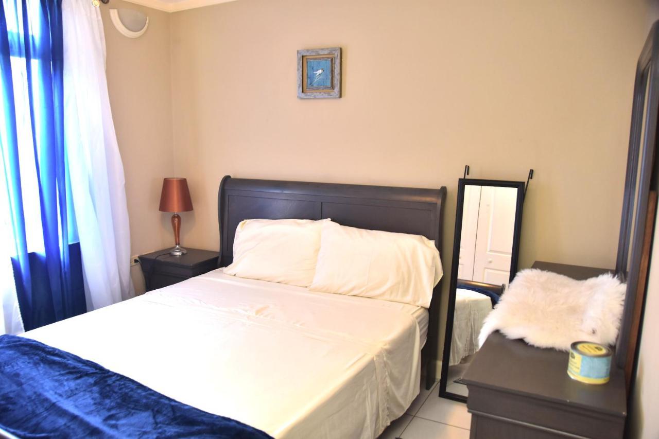 The President Room 5 Minutes To Devon House 4 Waterloo Avenue Kingston Eksteriør billede